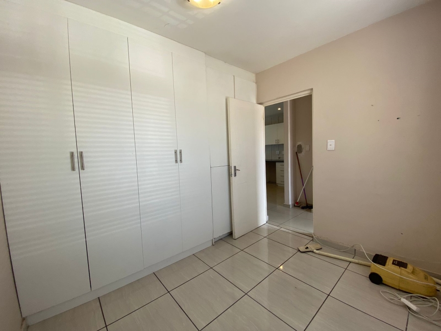 To Let 2 Bedroom Property for Rent in Parklands Western Cape